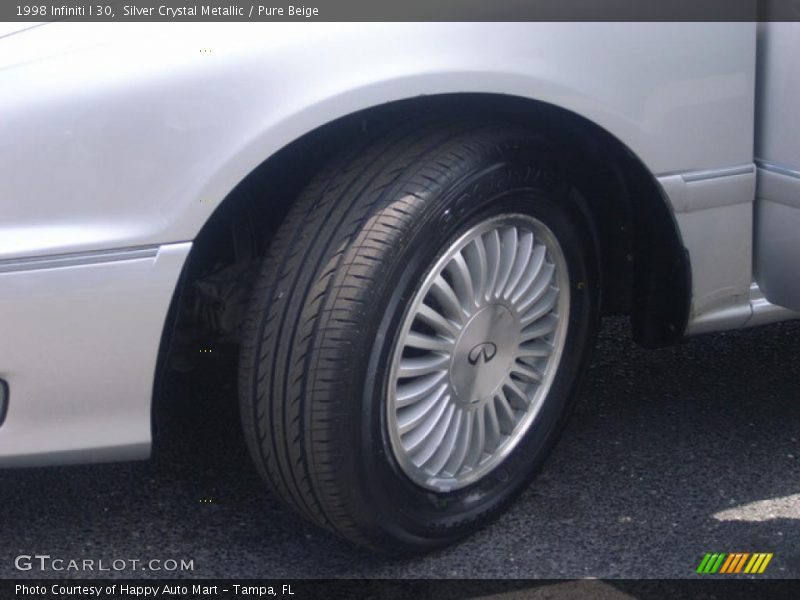 Silver Crystal Metallic / Pure Beige 1998 Infiniti I 30