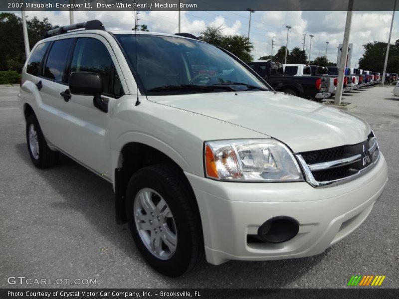 Dover White Pearl / Medium Brown 2007 Mitsubishi Endeavor LS