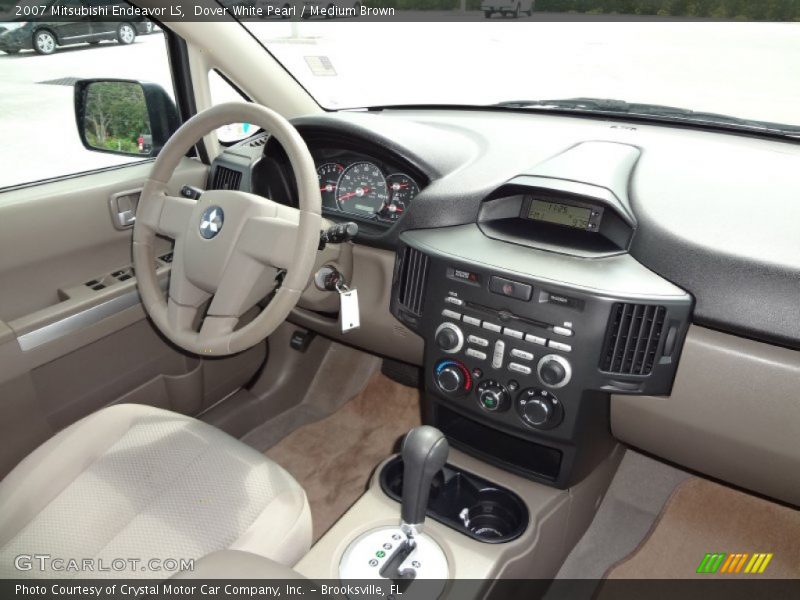 Dover White Pearl / Medium Brown 2007 Mitsubishi Endeavor LS