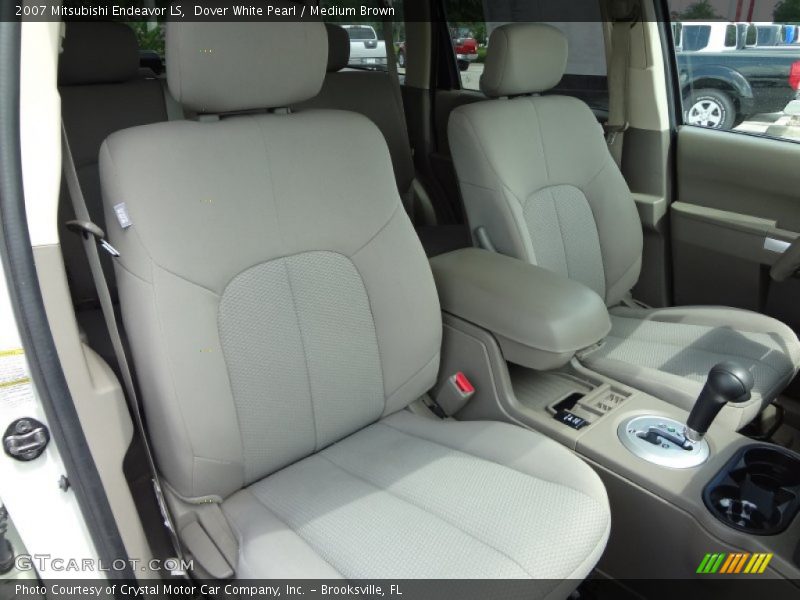 Dover White Pearl / Medium Brown 2007 Mitsubishi Endeavor LS