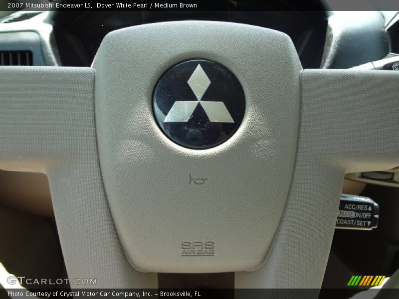 Dover White Pearl / Medium Brown 2007 Mitsubishi Endeavor LS