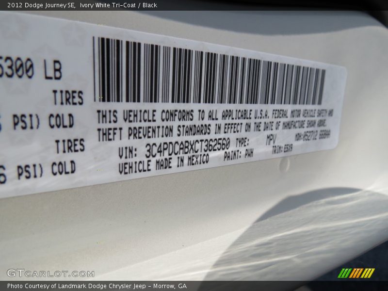Ivory White Tri-Coat / Black 2012 Dodge Journey SE