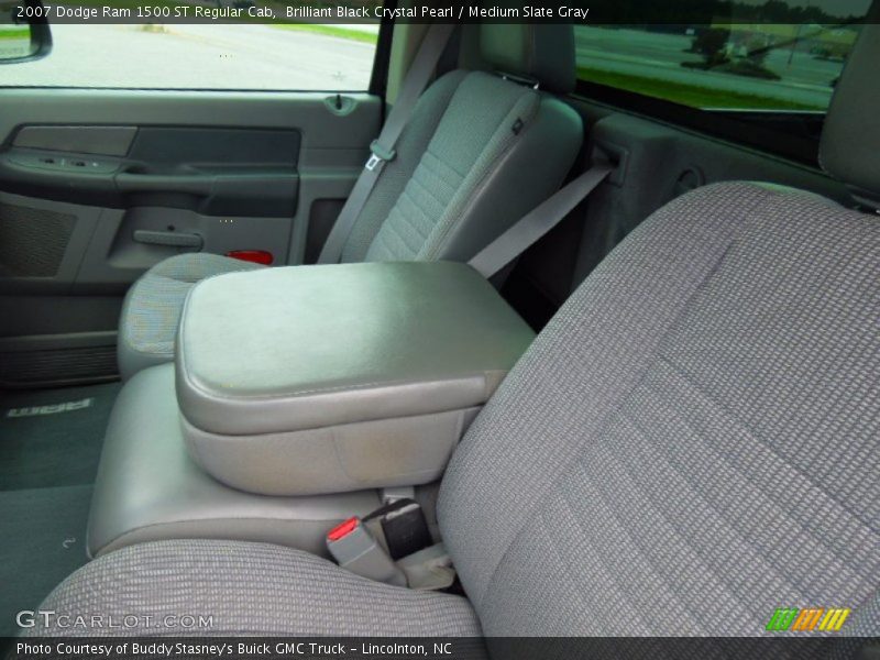 Brilliant Black Crystal Pearl / Medium Slate Gray 2007 Dodge Ram 1500 ST Regular Cab
