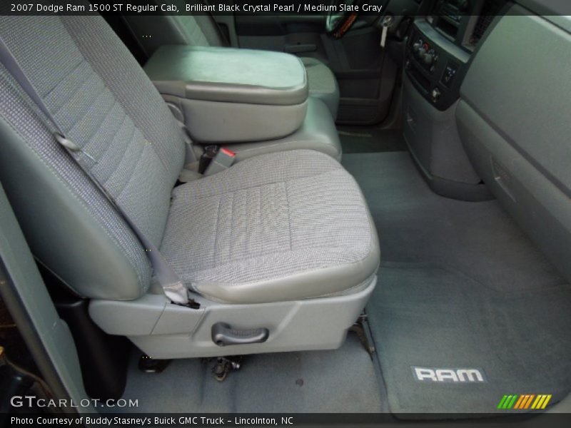 Brilliant Black Crystal Pearl / Medium Slate Gray 2007 Dodge Ram 1500 ST Regular Cab