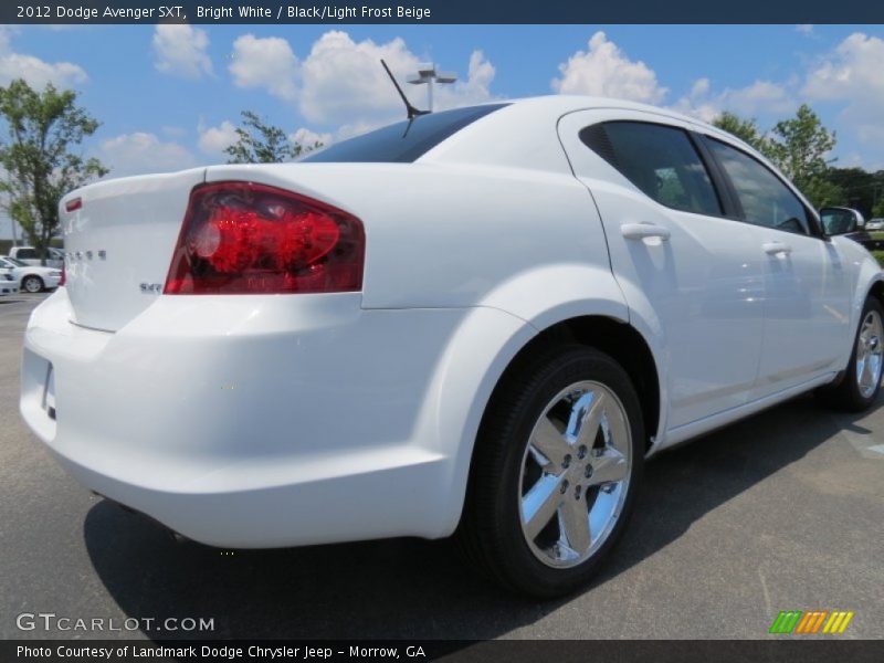 Bright White / Black/Light Frost Beige 2012 Dodge Avenger SXT
