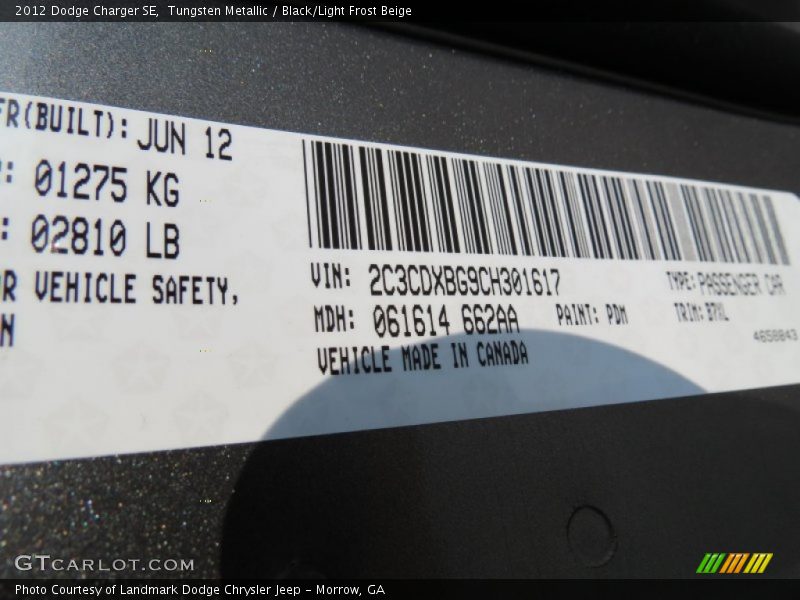 Tungsten Metallic / Black/Light Frost Beige 2012 Dodge Charger SE