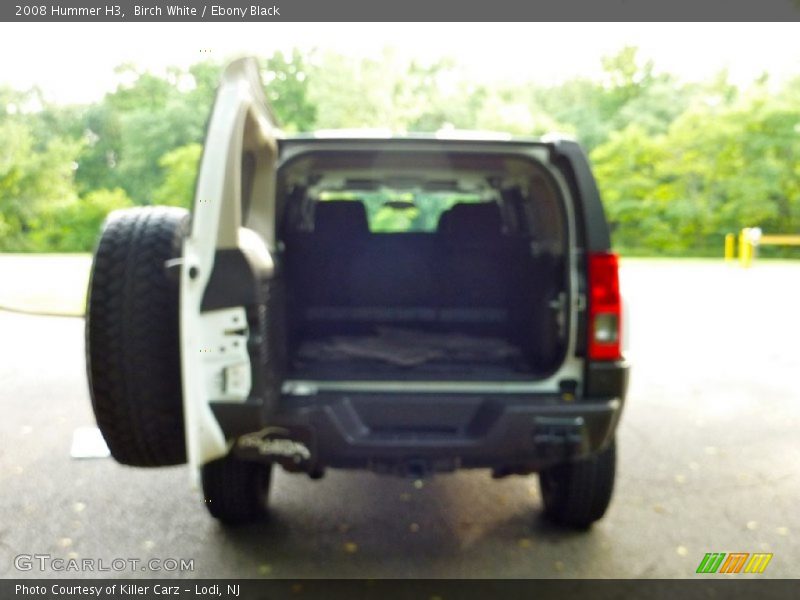 Birch White / Ebony Black 2008 Hummer H3