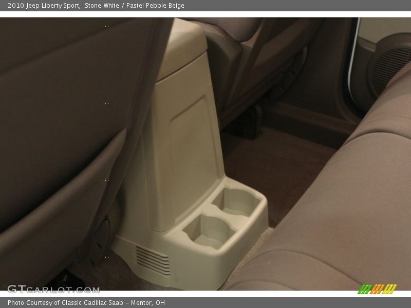 Stone White / Pastel Pebble Beige 2010 Jeep Liberty Sport