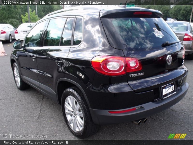 Deep Black Metallic / Sandstone 2010 Volkswagen Tiguan SEL 4Motion