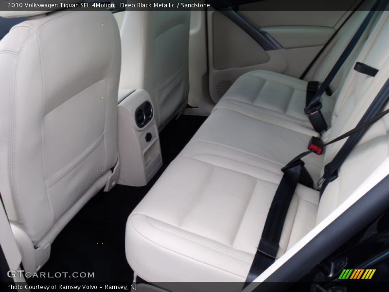 Deep Black Metallic / Sandstone 2010 Volkswagen Tiguan SEL 4Motion