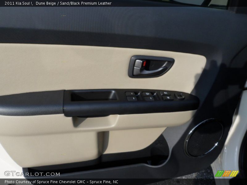Door Panel of 2011 Soul !