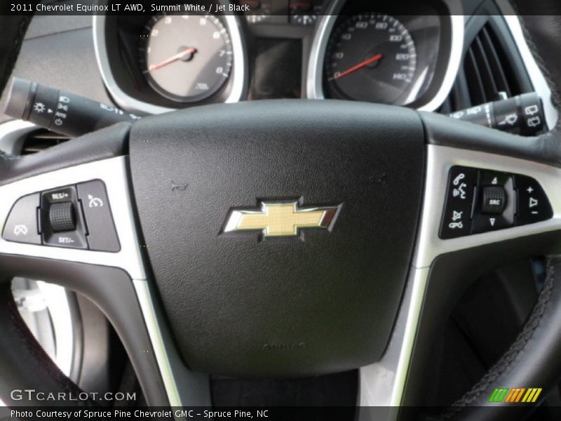 Summit White / Jet Black 2011 Chevrolet Equinox LT AWD