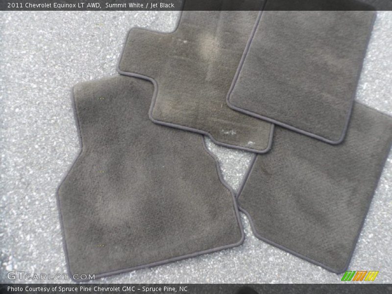 Summit White / Jet Black 2011 Chevrolet Equinox LT AWD