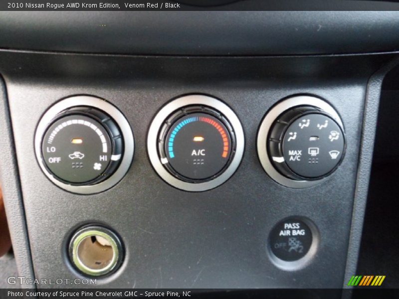 Controls of 2010 Rogue AWD Krom Edition