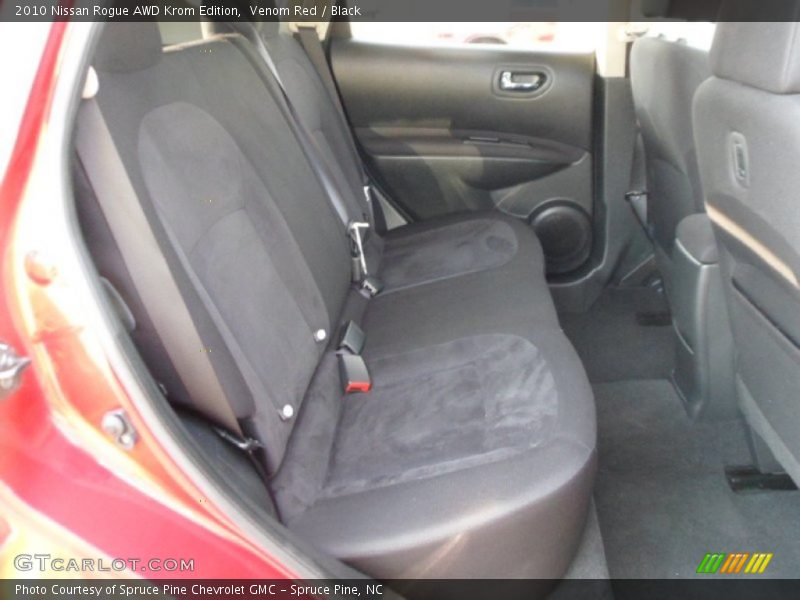 Rear Seat of 2010 Rogue AWD Krom Edition