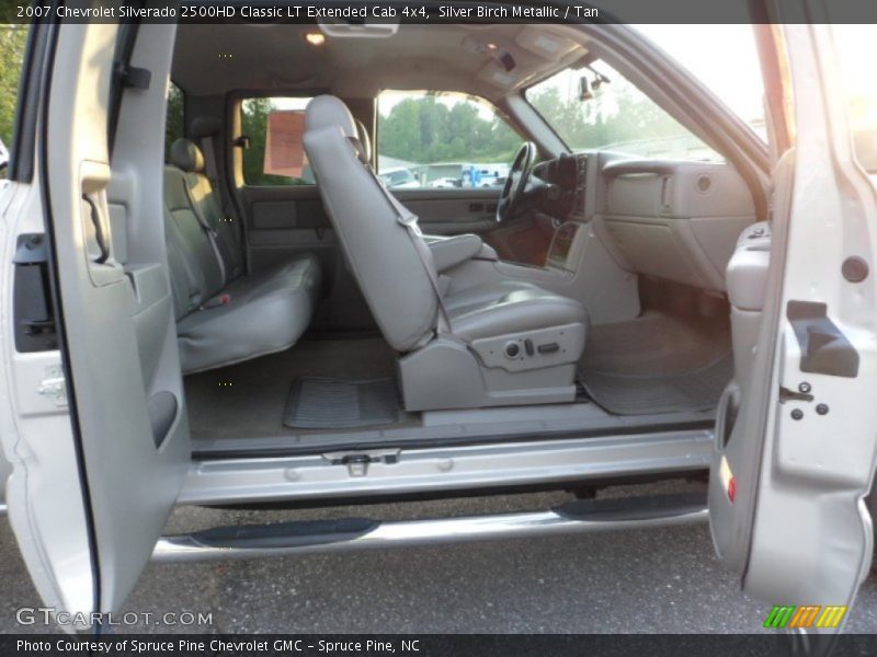 Silver Birch Metallic / Tan 2007 Chevrolet Silverado 2500HD Classic LT Extended Cab 4x4