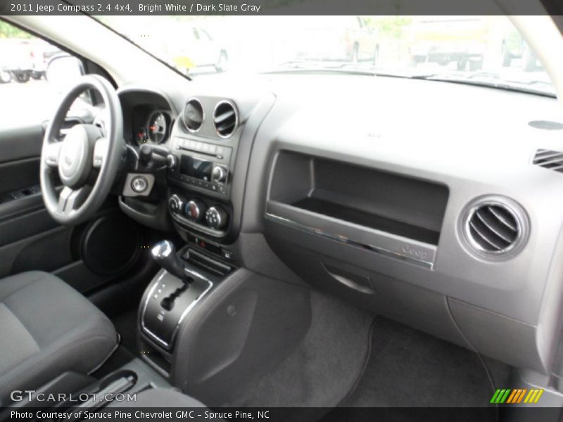 Bright White / Dark Slate Gray 2011 Jeep Compass 2.4 4x4