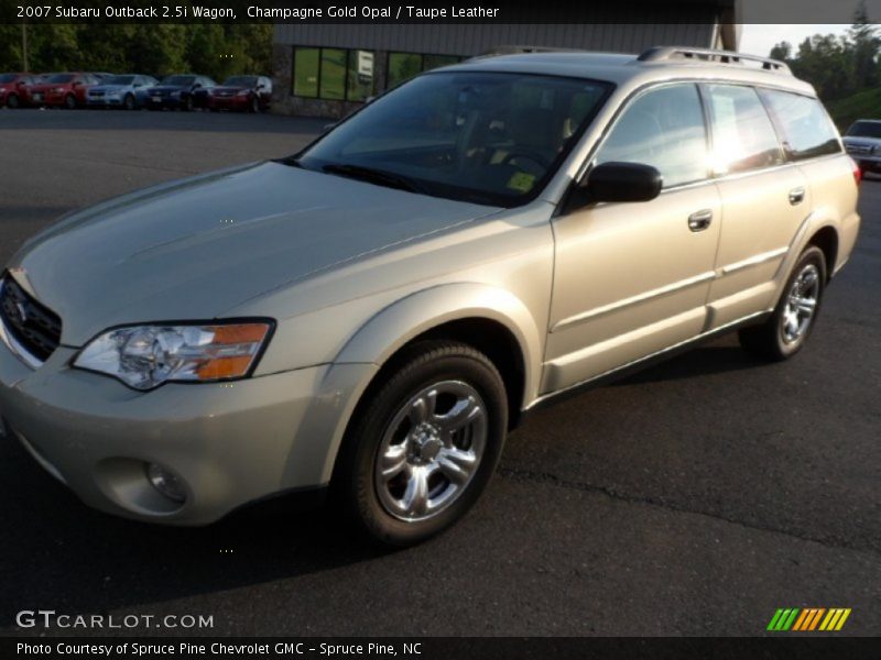 Champagne Gold Opal / Taupe Leather 2007 Subaru Outback 2.5i Wagon