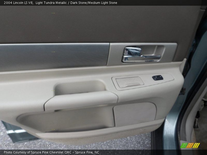 Light Tundra Metallic / Dark Stone/Medium Light Stone 2004 Lincoln LS V8