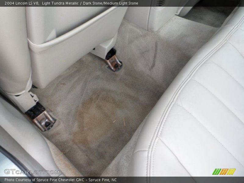 Light Tundra Metallic / Dark Stone/Medium Light Stone 2004 Lincoln LS V8