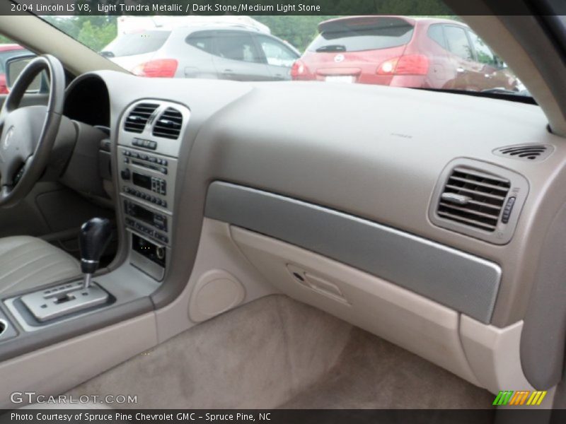 Light Tundra Metallic / Dark Stone/Medium Light Stone 2004 Lincoln LS V8
