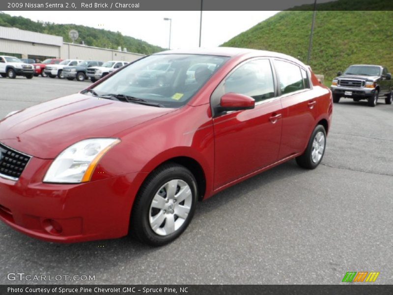 Red Brick / Charcoal 2009 Nissan Sentra 2.0