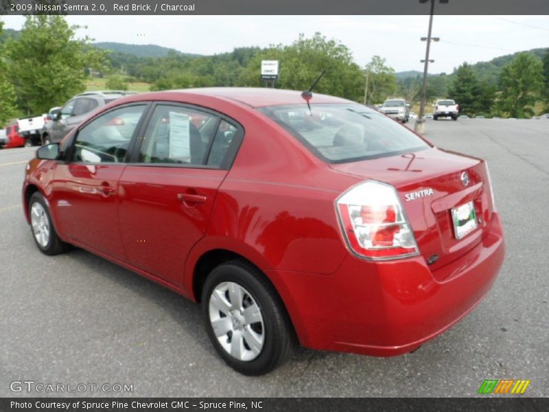 Red Brick / Charcoal 2009 Nissan Sentra 2.0