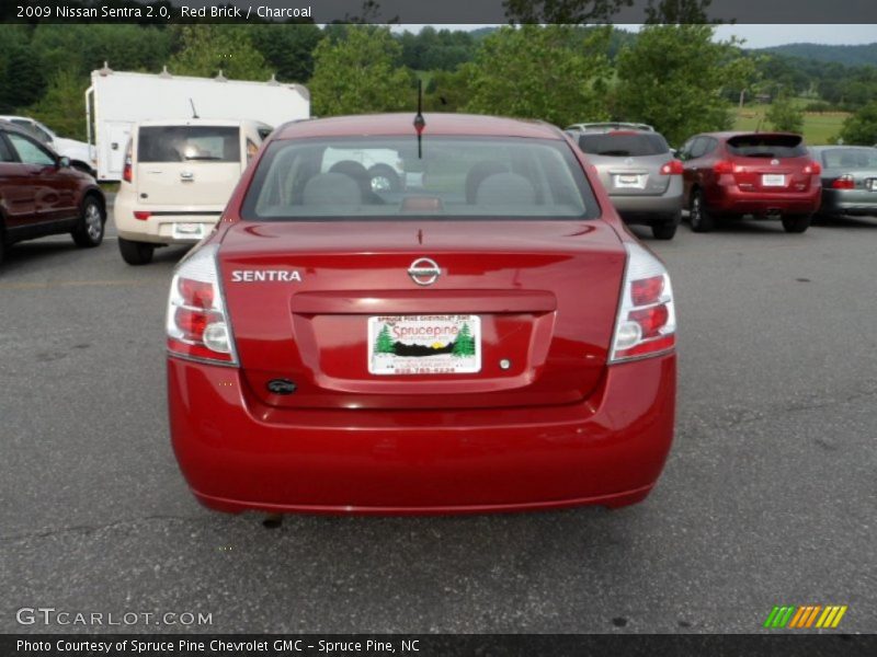 Red Brick / Charcoal 2009 Nissan Sentra 2.0
