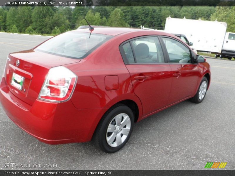 Red Brick / Charcoal 2009 Nissan Sentra 2.0