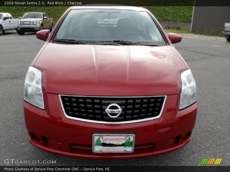 Red Brick / Charcoal 2009 Nissan Sentra 2.0