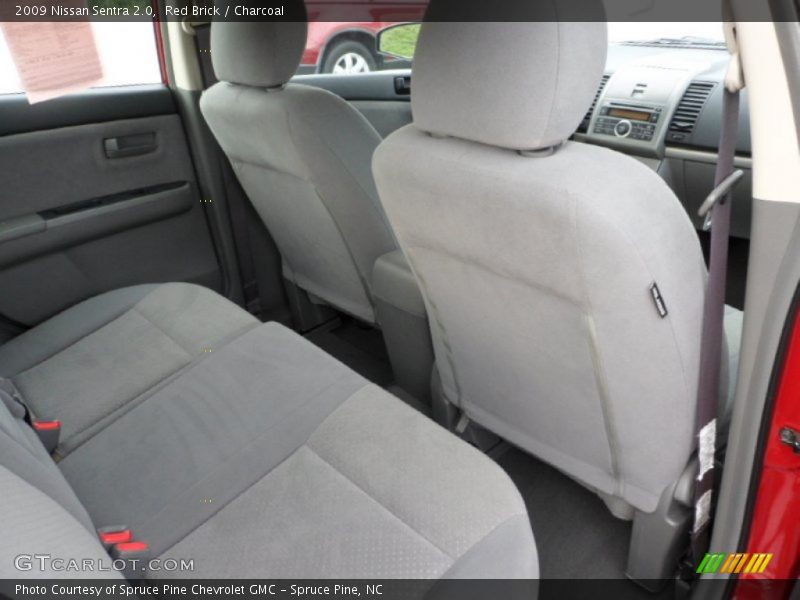 Red Brick / Charcoal 2009 Nissan Sentra 2.0