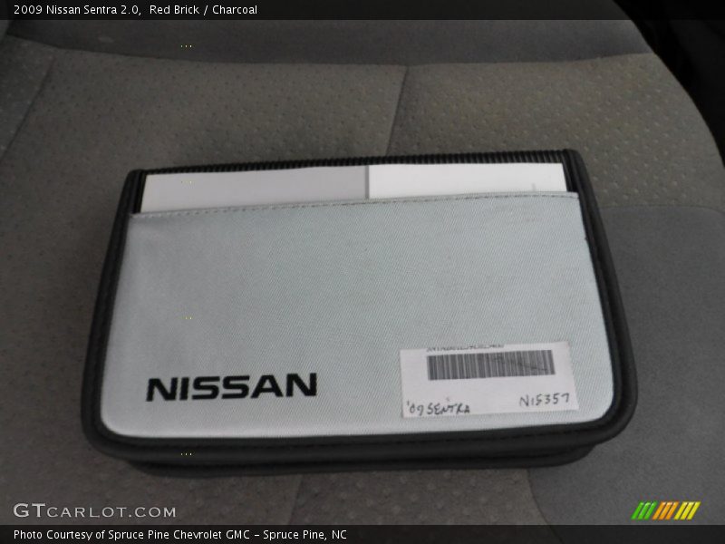 Red Brick / Charcoal 2009 Nissan Sentra 2.0