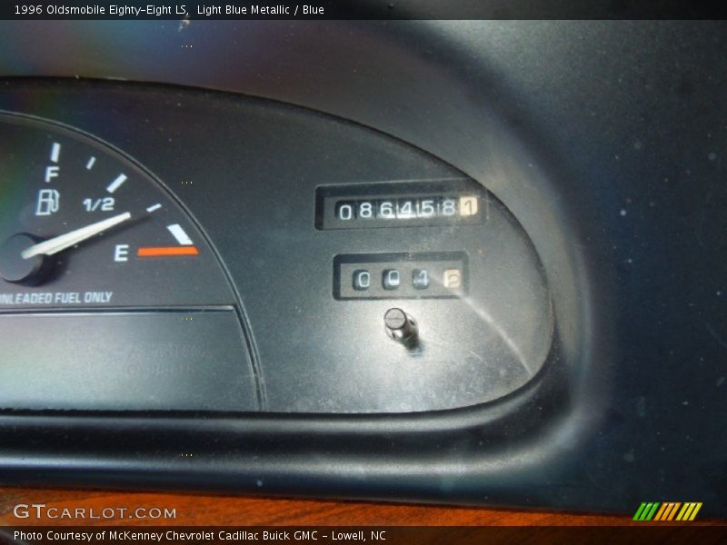 Light Blue Metallic / Blue 1996 Oldsmobile Eighty-Eight LS