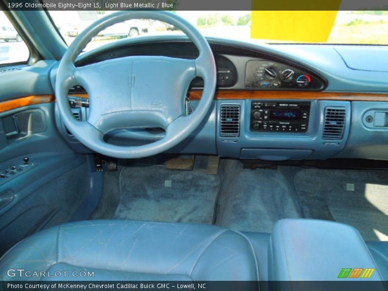 Dashboard of 1996 Eighty-Eight LS