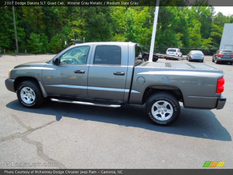 Mineral Gray Metallic / Medium Slate Gray 2007 Dodge Dakota SLT Quad Cab