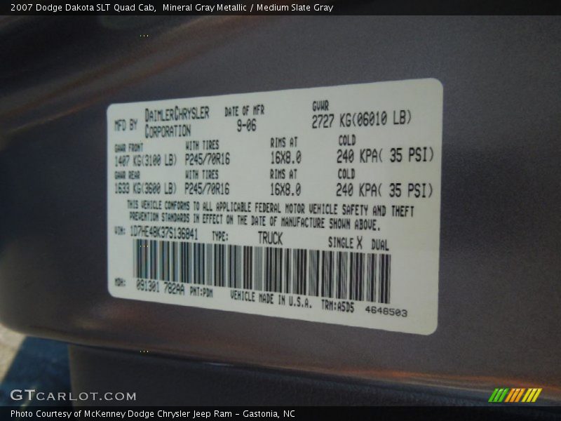 Mineral Gray Metallic / Medium Slate Gray 2007 Dodge Dakota SLT Quad Cab