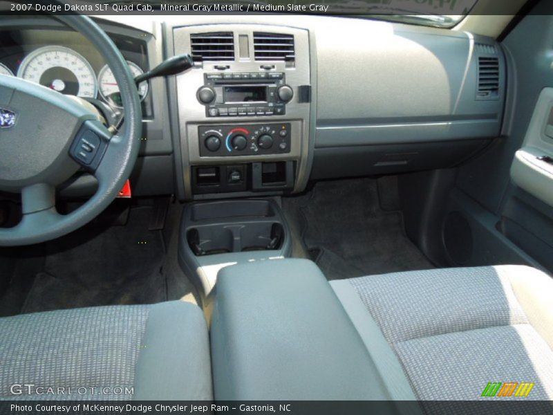 Mineral Gray Metallic / Medium Slate Gray 2007 Dodge Dakota SLT Quad Cab