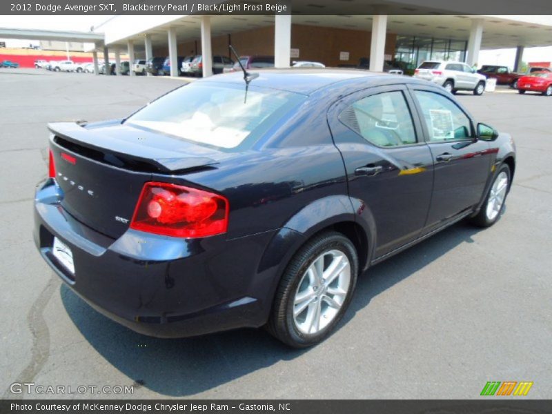 Blackberry Pearl / Black/Light Frost Beige 2012 Dodge Avenger SXT
