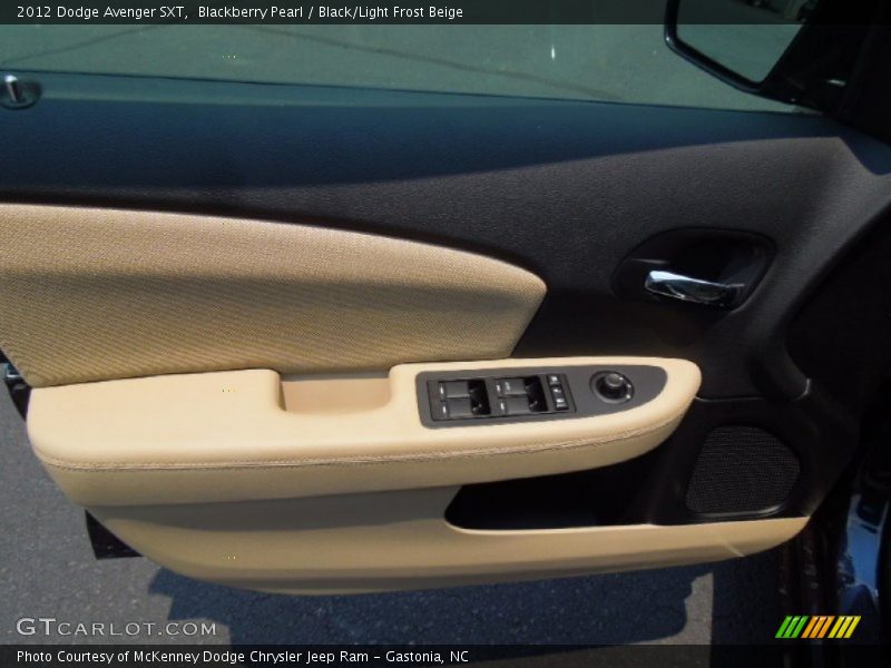Blackberry Pearl / Black/Light Frost Beige 2012 Dodge Avenger SXT