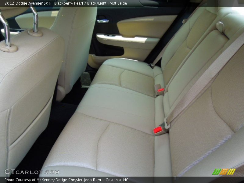 Blackberry Pearl / Black/Light Frost Beige 2012 Dodge Avenger SXT