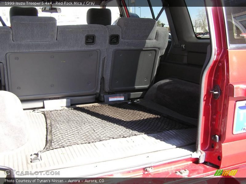 Red Rock Mica / Gray 1999 Isuzu Trooper S 4x4