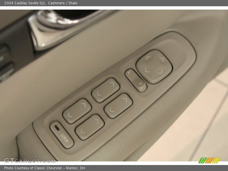 Cashmere / Shale 2004 Cadillac Seville SLS