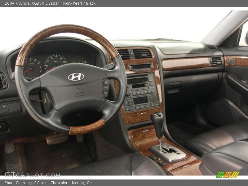 Ivory Pearl / Black 2004 Hyundai XG350 L Sedan