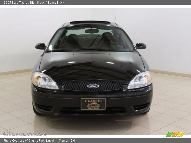 Black / Ebony Black 2005 Ford Taurus SEL