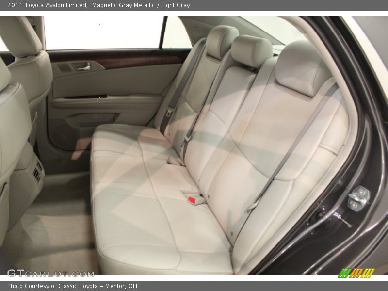 Magnetic Gray Metallic / Light Gray 2011 Toyota Avalon Limited