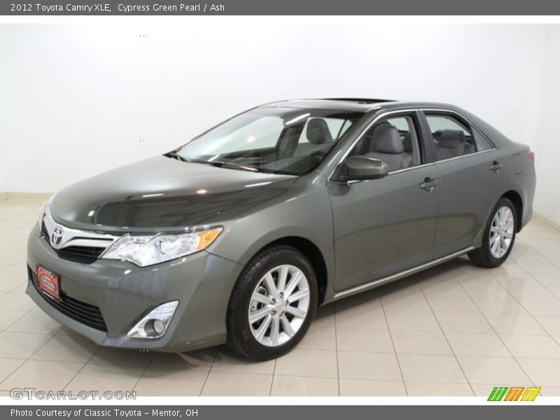 Cypress Green Pearl / Ash 2012 Toyota Camry XLE