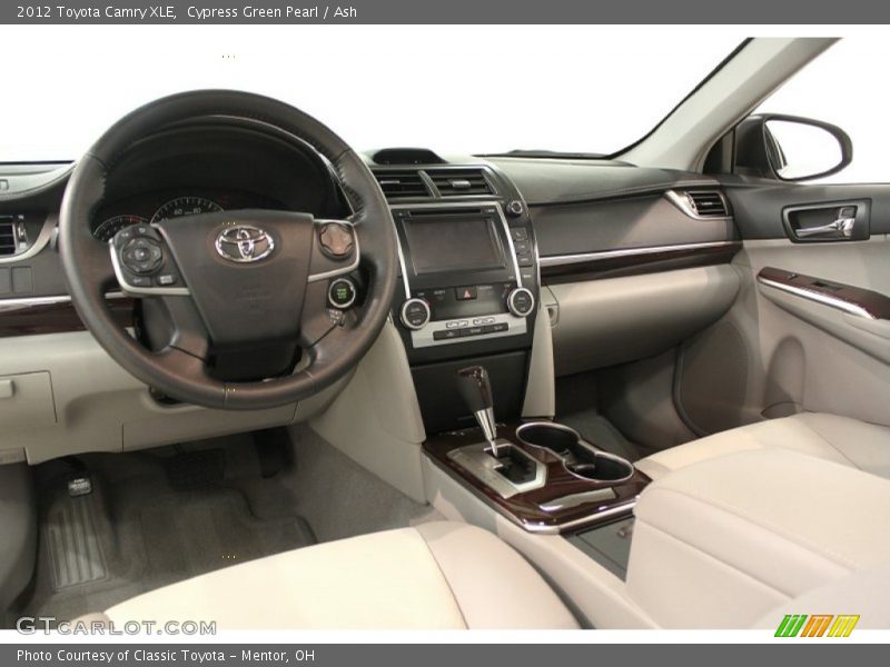 Cypress Green Pearl / Ash 2012 Toyota Camry XLE