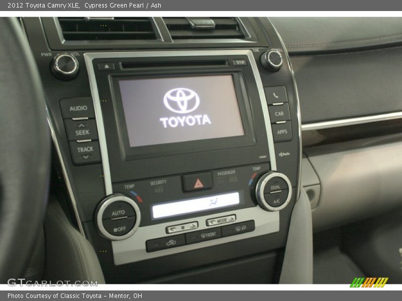 Cypress Green Pearl / Ash 2012 Toyota Camry XLE