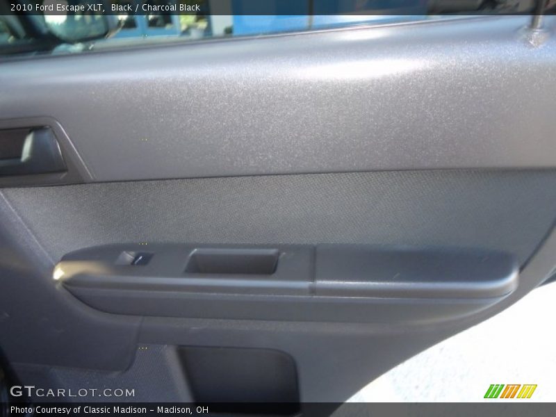 Black / Charcoal Black 2010 Ford Escape XLT
