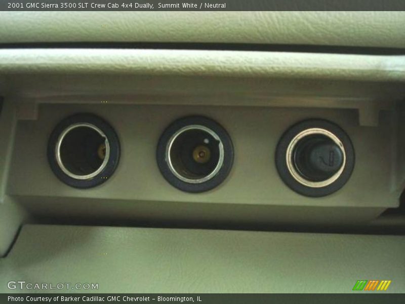 Summit White / Neutral 2001 GMC Sierra 3500 SLT Crew Cab 4x4 Dually